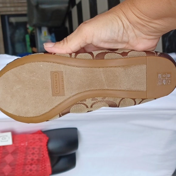 Coach Chelsey Womens Ballet Flat Size 7.5B  Signature Monogram Brown CapToe, new - Picture 3 of 4